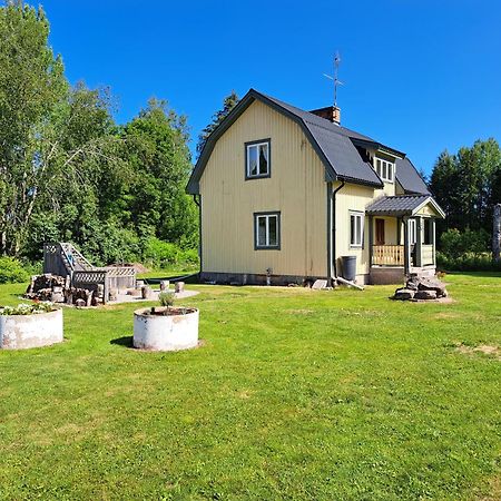 Gula Huset, Lakene Ostgard Exterior photo